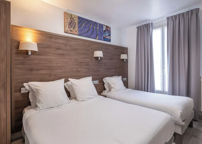 Hotel Luxor Issy-les-Moulineaux