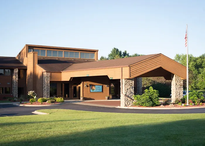 Carlton Lodge Hotel And Suites Adrian