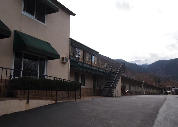 Eagle Motel Manitou Springs