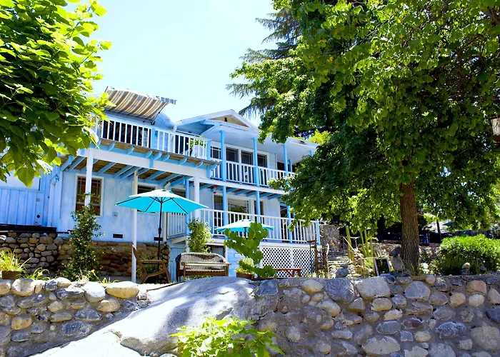 Rio Sierra Riverhouse Three Rivers