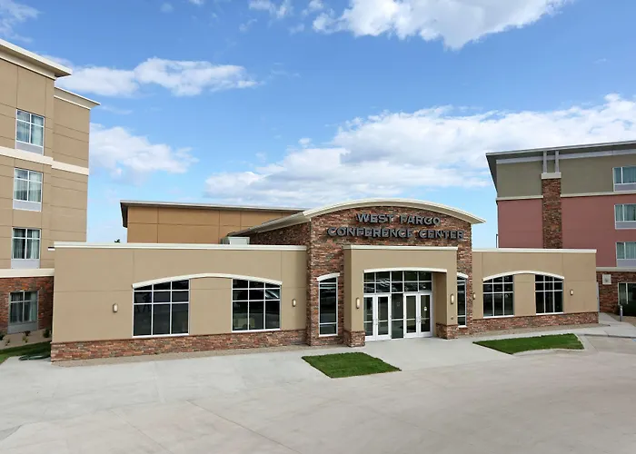 Doubletree By Hilton West Fargo Sanford Medical Center Area Hotel