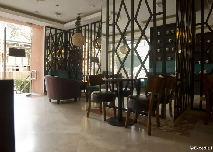 Regency Grand Suites