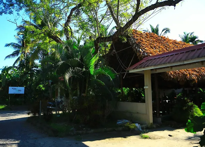 Yerrata Resorts