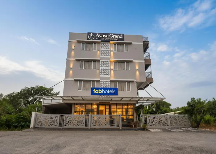 Fabhotel Avasa Grand - Nr Big Daddy Casino