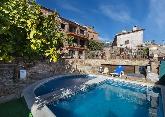 Hotel Palacio Guzmanes Baños de la Encina
