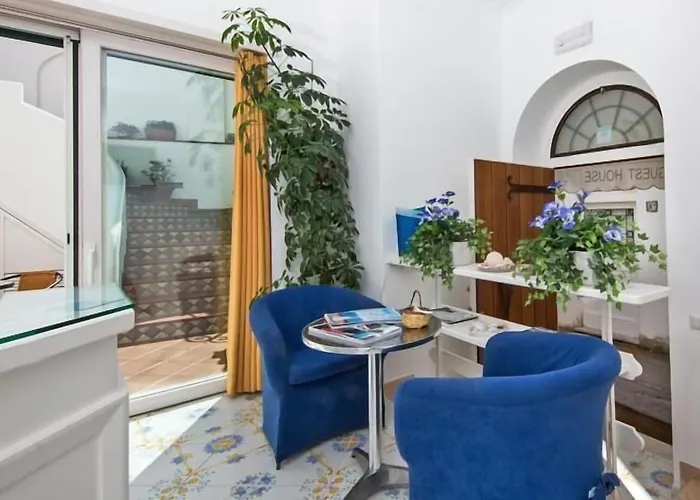 San Nicola Guest House