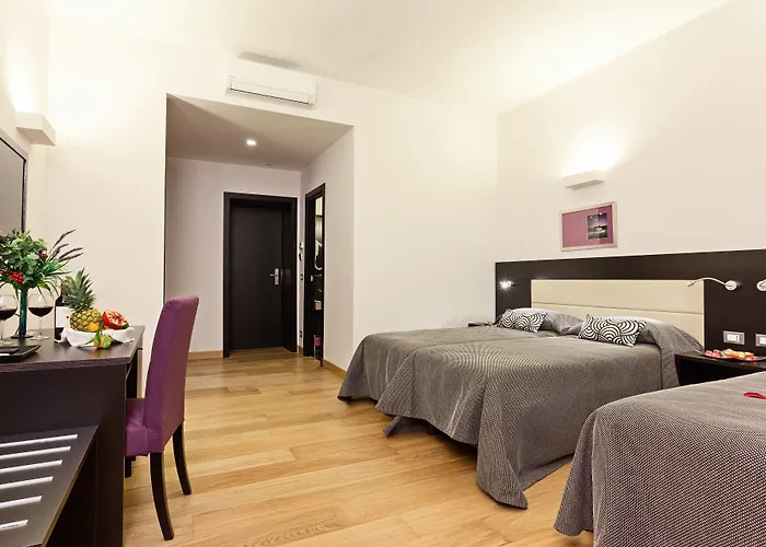 Domus Best Guest House
