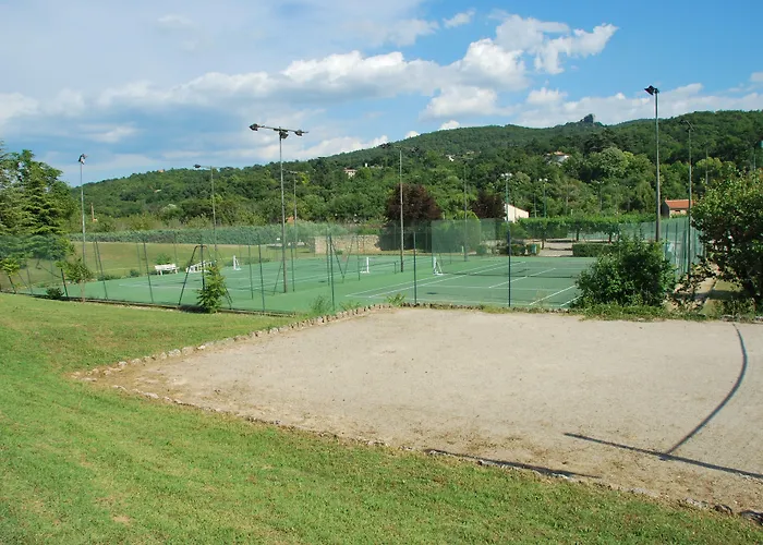 ULVF Hôtel Castel Luberon Apt