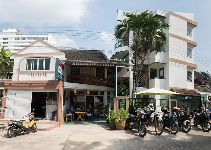 Dutch Guest้้House Chiang Mai