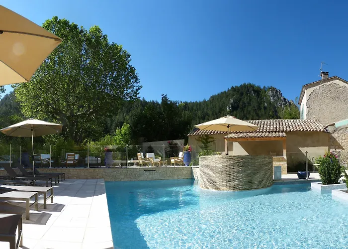 Nouvel Hôtel du Commerce Castellane