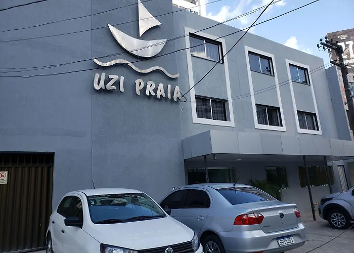 Hotel Uzi Praia