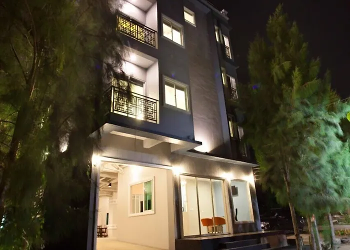 Nature Pine Residence