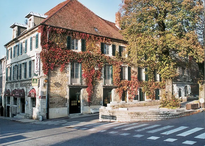 Logis Hôtel des Messageries Arbois