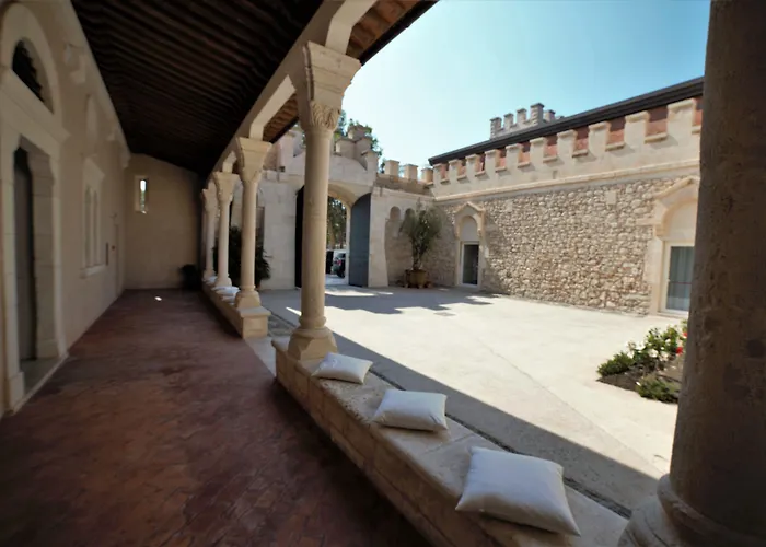 Hotel Castello Tafuri Portopalo Di Capo Passero