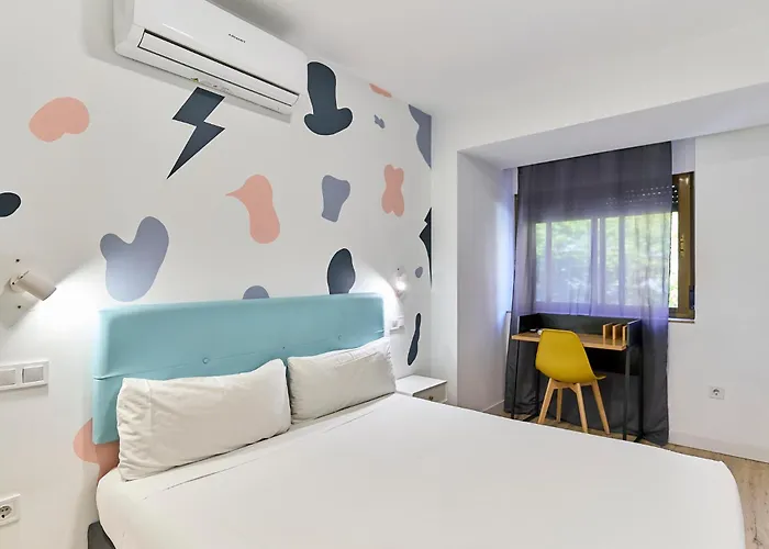 Hostal Carmen By Gaiarooms
