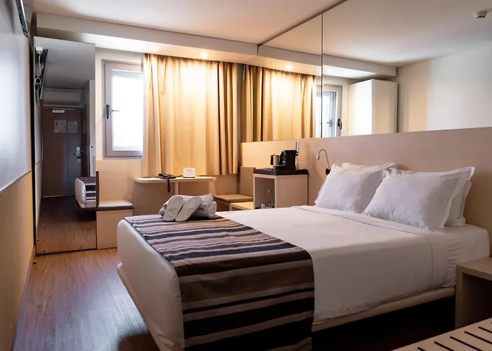 Park Hotel Porto Aeroporto Maya