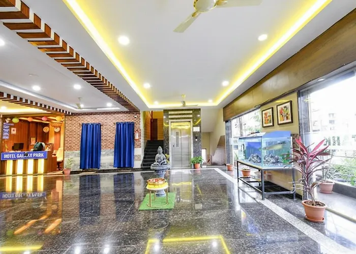Fabhotel Galaxy Shamshabed - Nr, Rajiv Gandhi International Airport