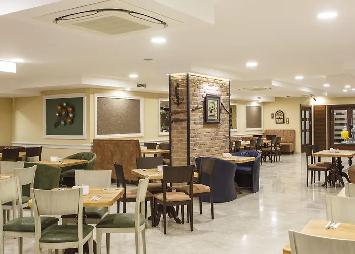Antroyal Hotel