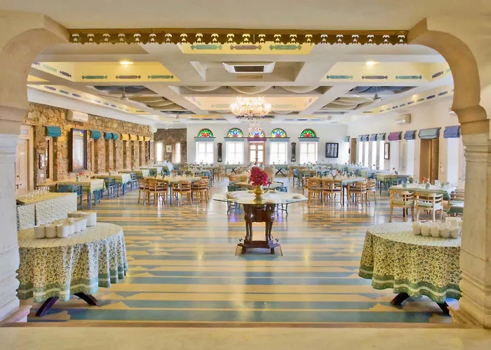 Neemrana Fort-Palace