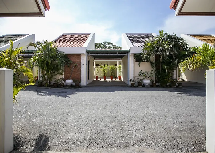 Bualuang Hotel