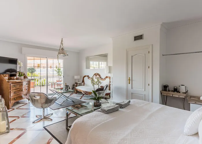 Molo 44 Suites Puerto Banus Marbella