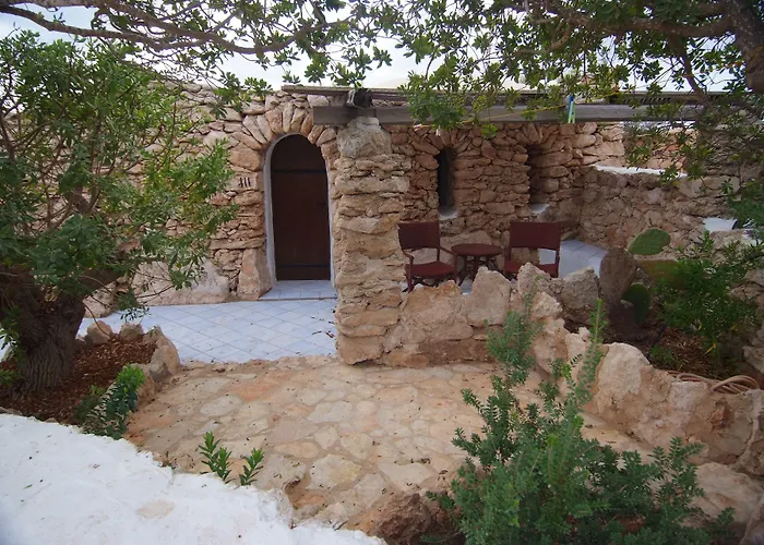 Hotel I Dammusi di Borgo Cala Creta Lampedusa