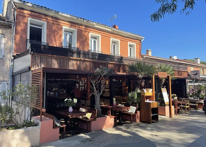 L'Oustaou De Porquerolles