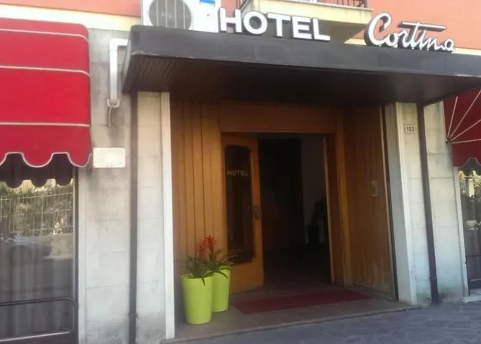 Hotel Cortina Garda 