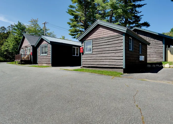 Cobble Mountain Lodge