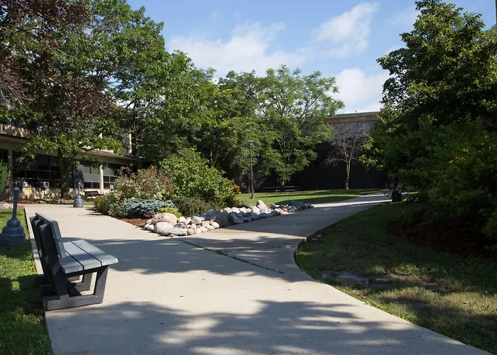 Humber College Lakeshore Campus Residence Toronto
