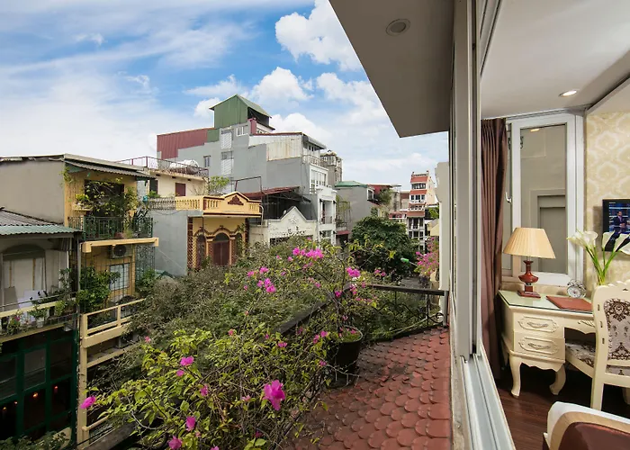 Hanoi Diamond King Hotel & Travel