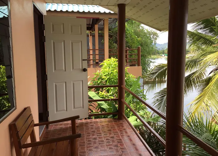 Tamarind Guesthouse Kanchanaburi