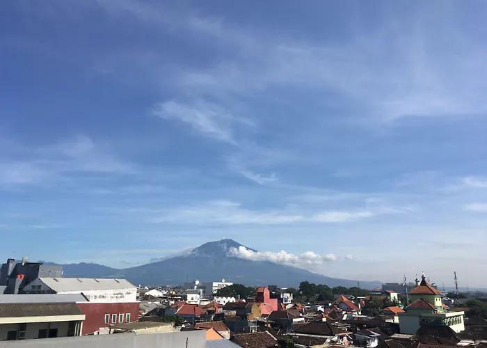 The 1O1 Malang Oj