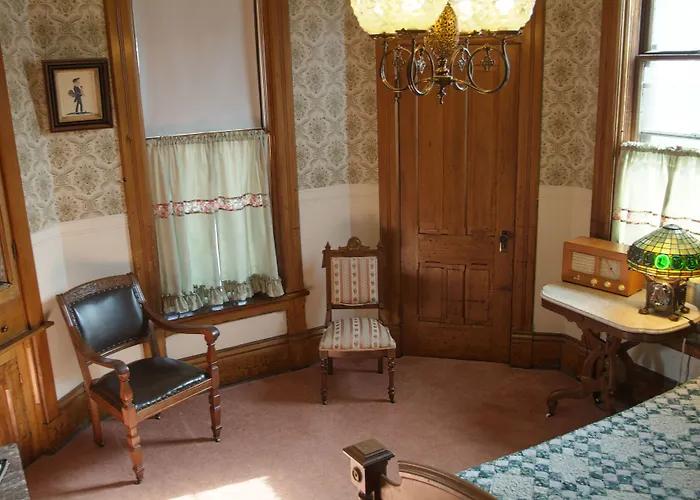 The Richards House Bed & Breakfast Dubuque