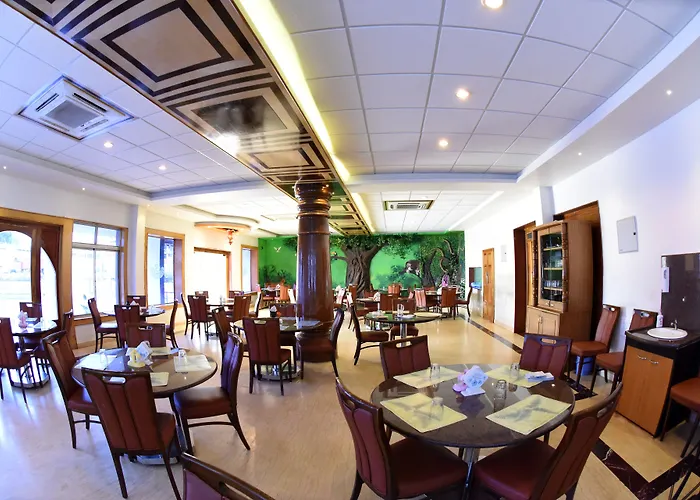 Hotel Sharada International