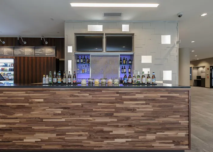 Courtyard By Marriott South Bend Downtown Hotel