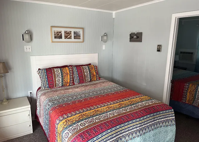 The Monarch Motel