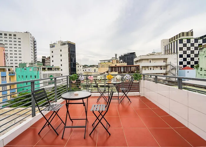 Ekomo Home 95 - Metro Ben Thanh