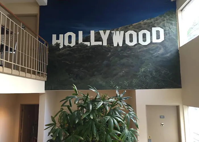 Hollywood Orchid Suites Los Angeles