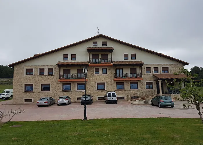 Hotel Garabatos Navarredonda