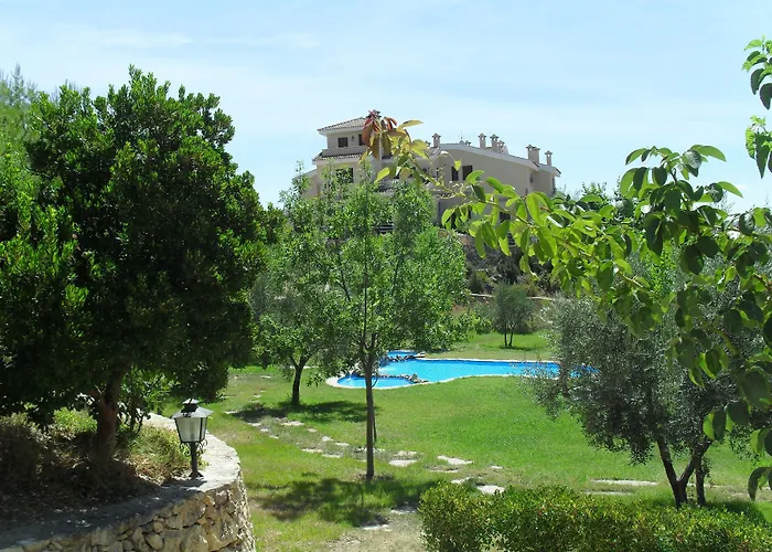 Hotel La Alberquilla Yeste 