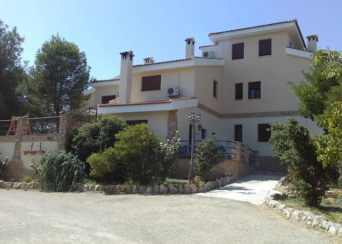 Hotel La Alberquilla Yeste 