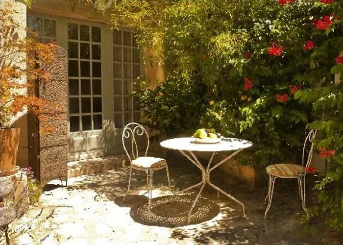 Ancienne Maison des Gardes
