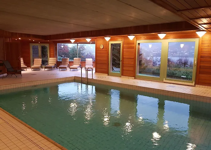 Le Manoir Au Lac