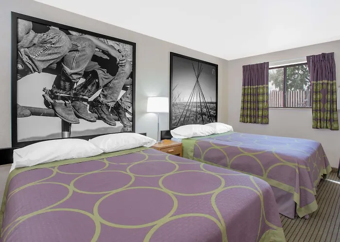 Super 8 By Wyndham Havre