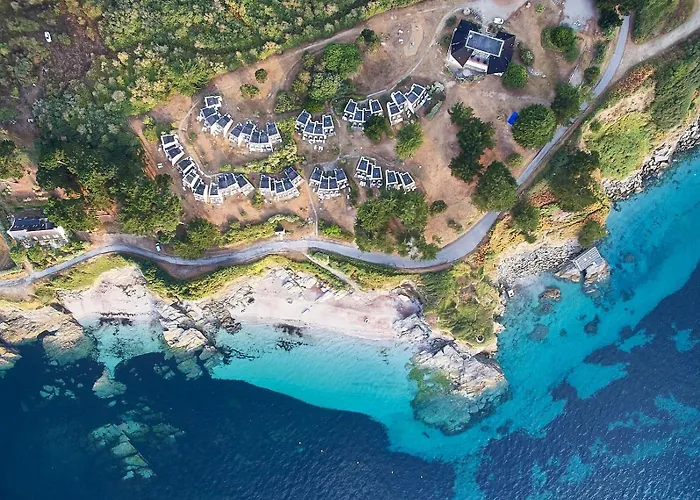 Vvf "La Plage Des Grands Sables" Ile-De-Groix