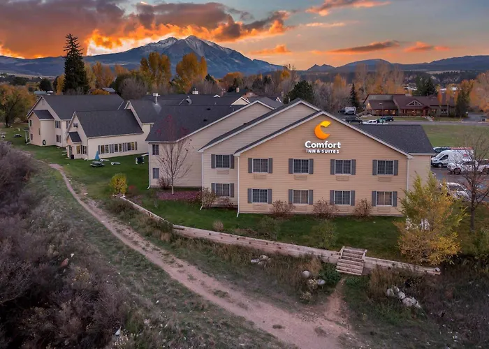 Comfort Inn & Suites Carbondale On The Roaring Fork