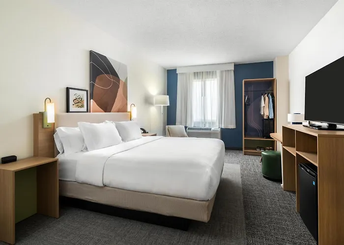 Spark By Hilton Pecos