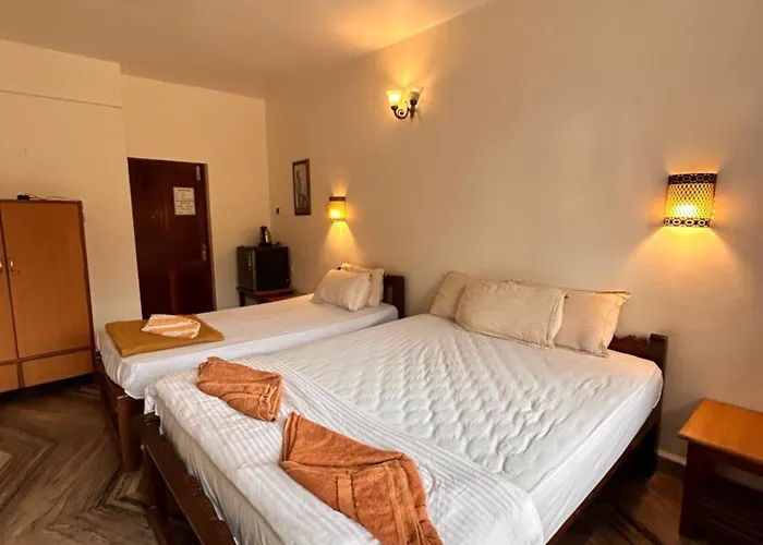 Maria Paulo Guest House Bar And Restaurant