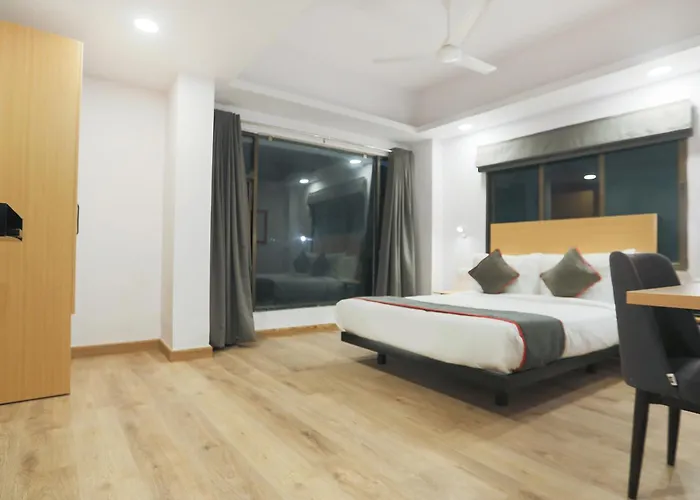 Townhouse Suncitel Near Kolkata Airport